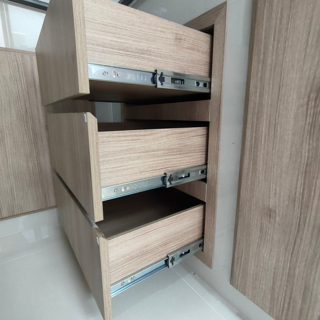 ตู้ลิ้นชัก Built-in ผลงานจริงโดย Triple K Home 1986